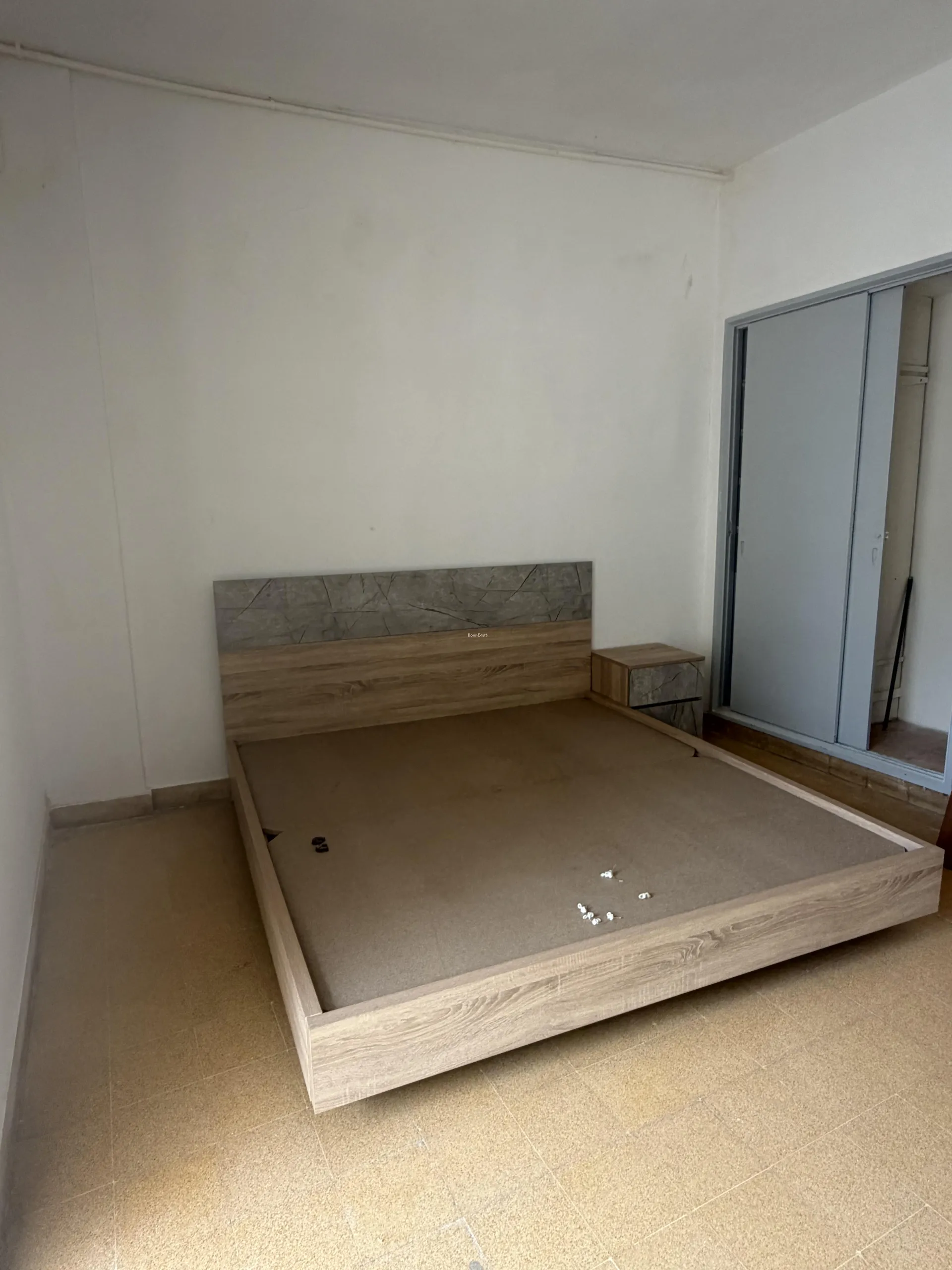 Apartment for rent in Clemenceau, Bayrut