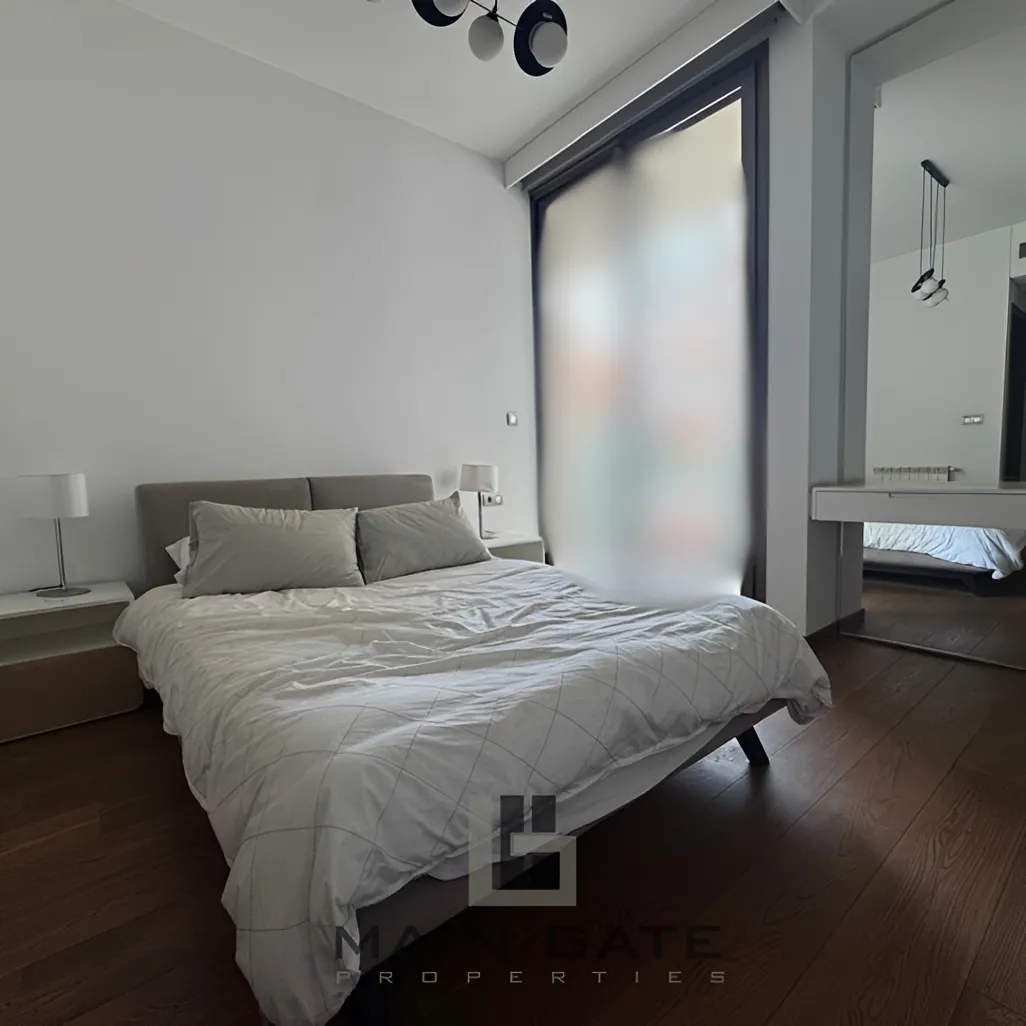 Apartment for Sale in Minet El Hosn, Bayrut, Lebanon