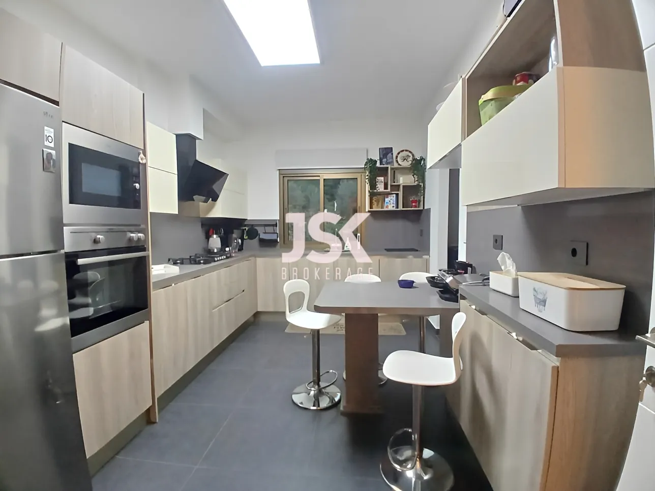 Apartment for Sale in Bsalim