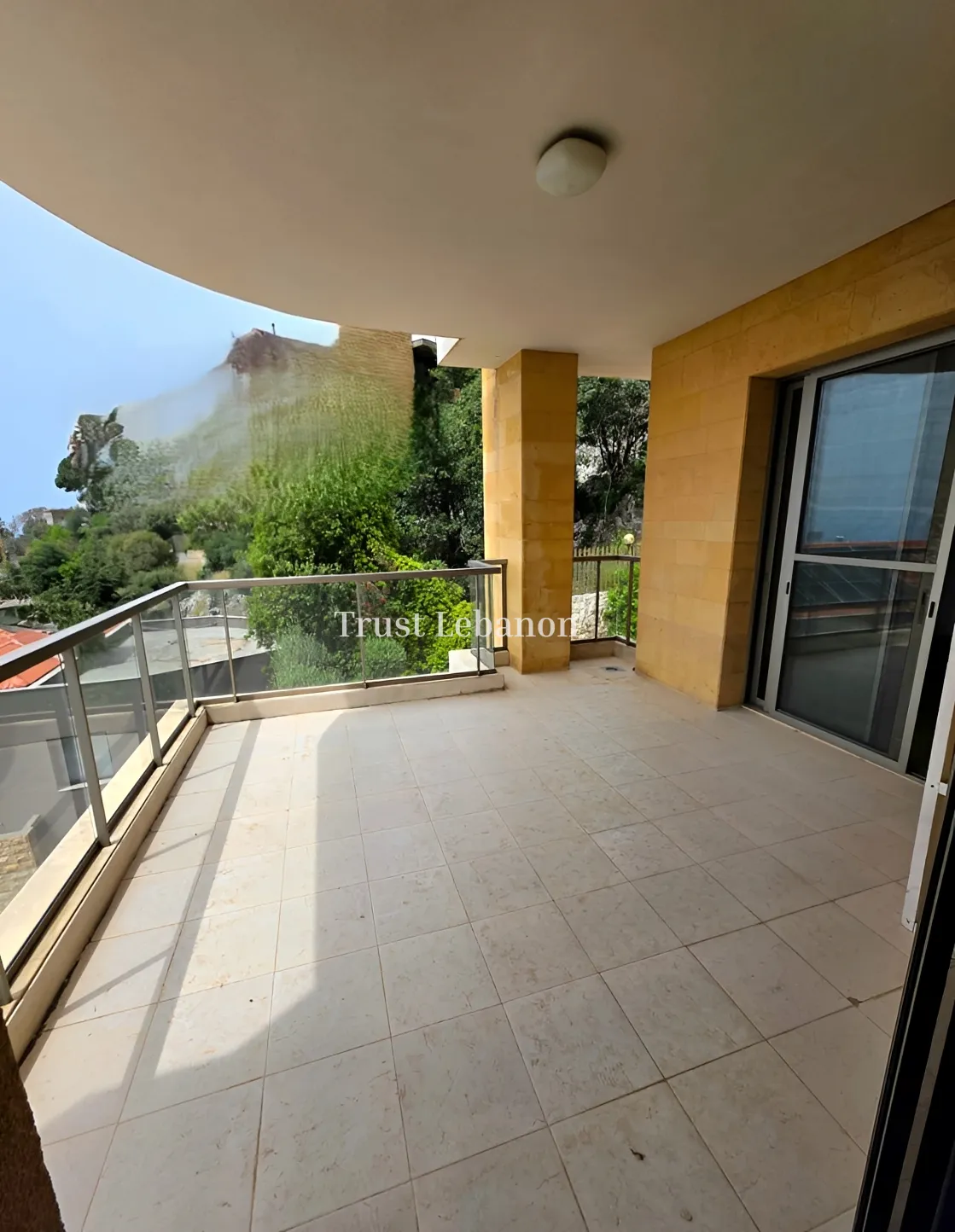 Apartment for sale in Jeita, Lebanon