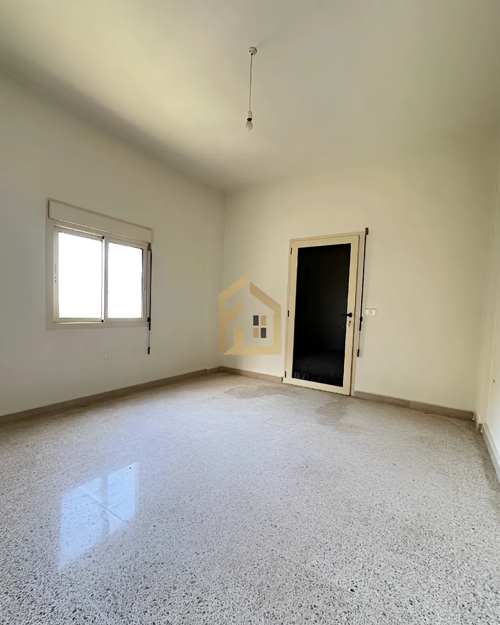Apartment for sale in Chouit, Lebanon