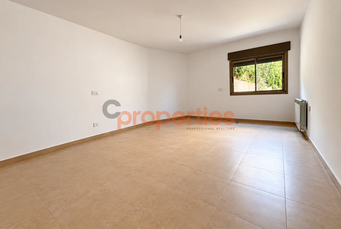 Apartment for Sale in Cornet Chahwan