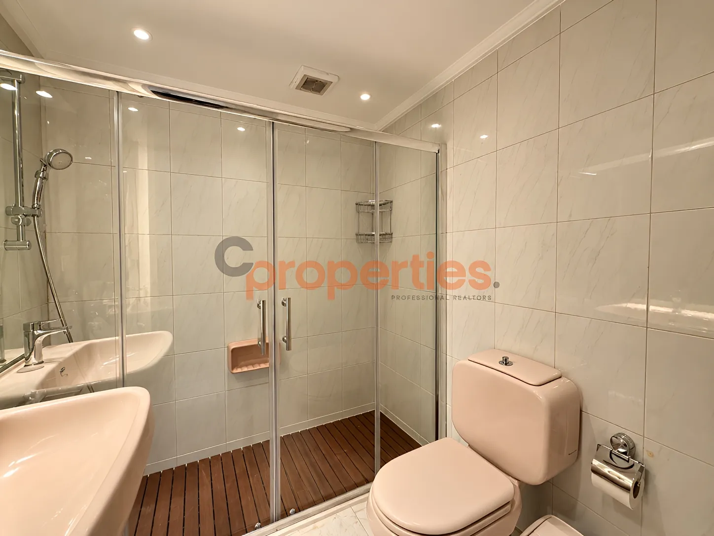 Apartment for Sale in Mtaileb