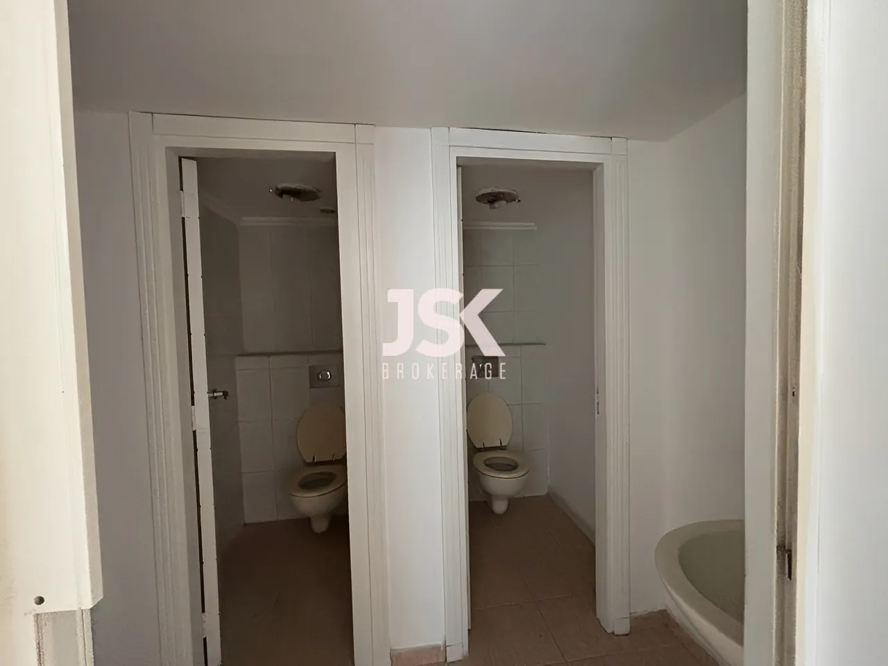 Office for Rent in Badaro
