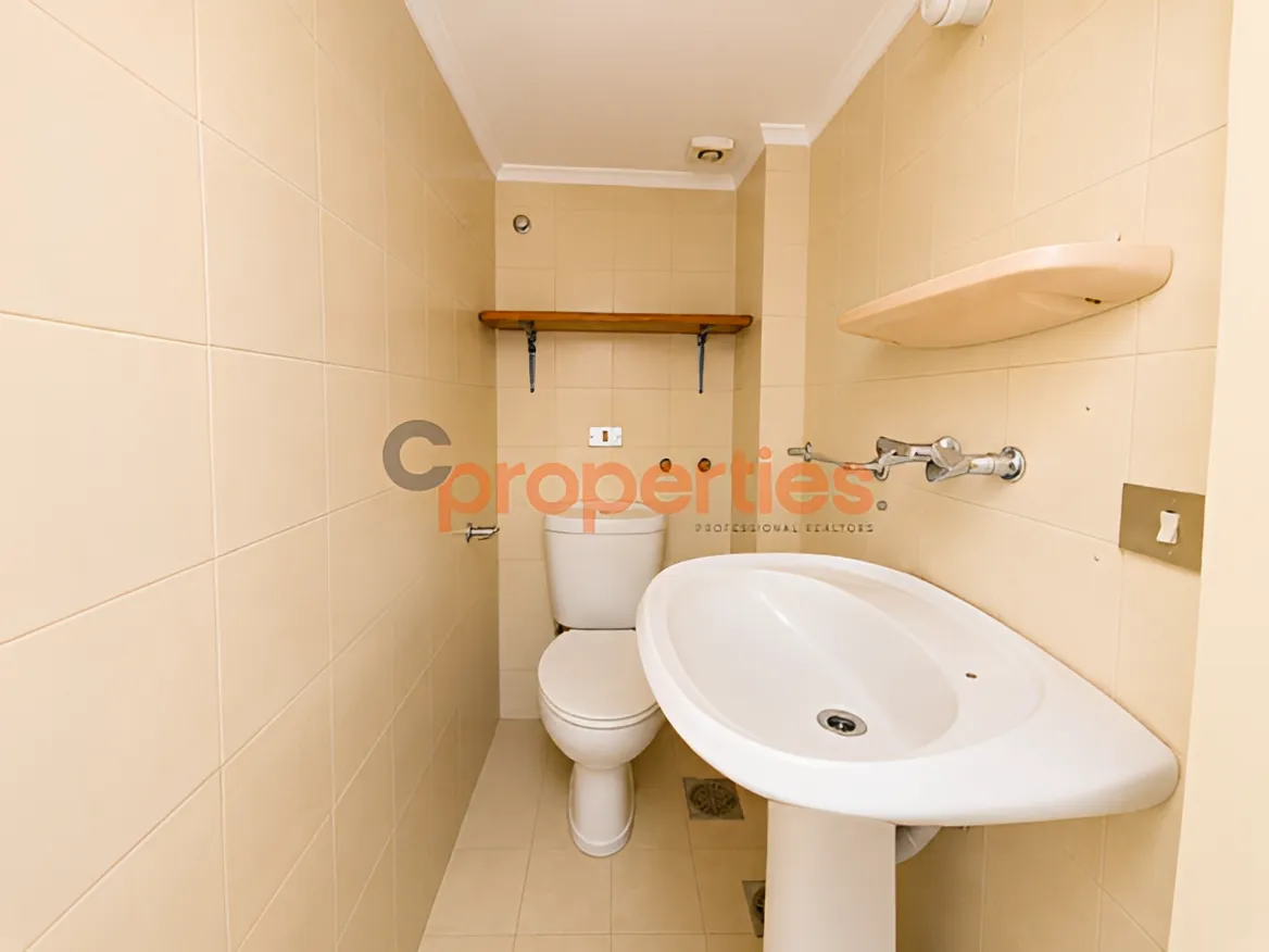 Office for Rent in Zalqa