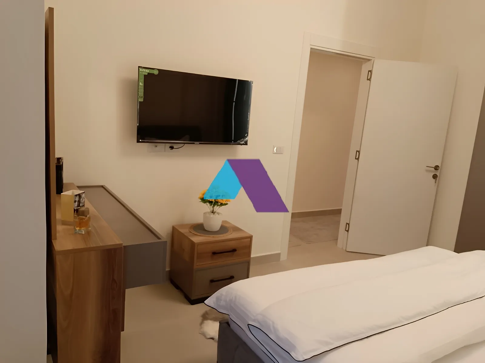 Apartment for Sale in Mazra'a