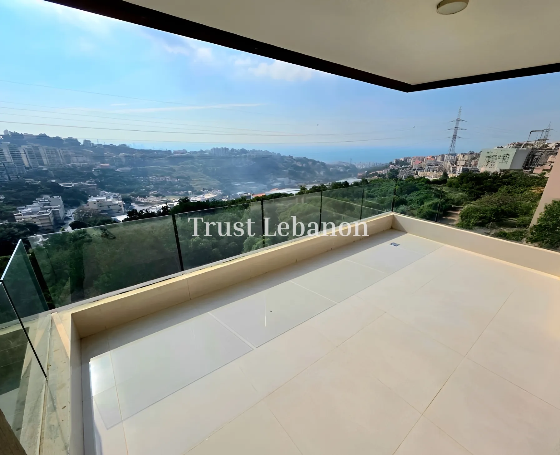 Apartment for rent in Ain Saadeh, Lebanon