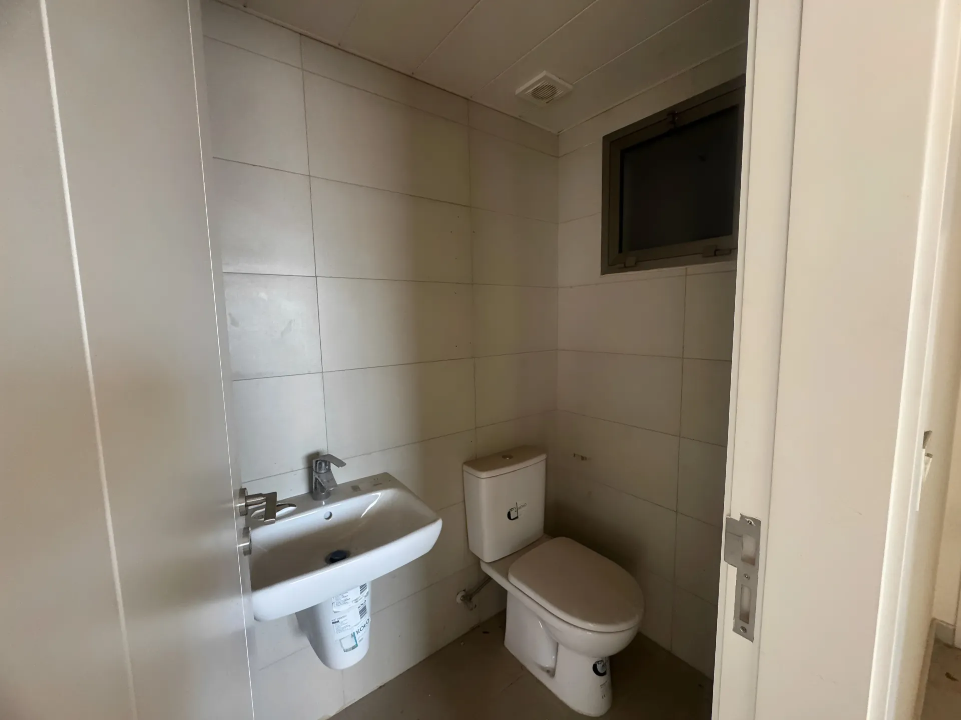 Apartment for Sale in Ain El Remmaneh - 2 bed, 2 bath