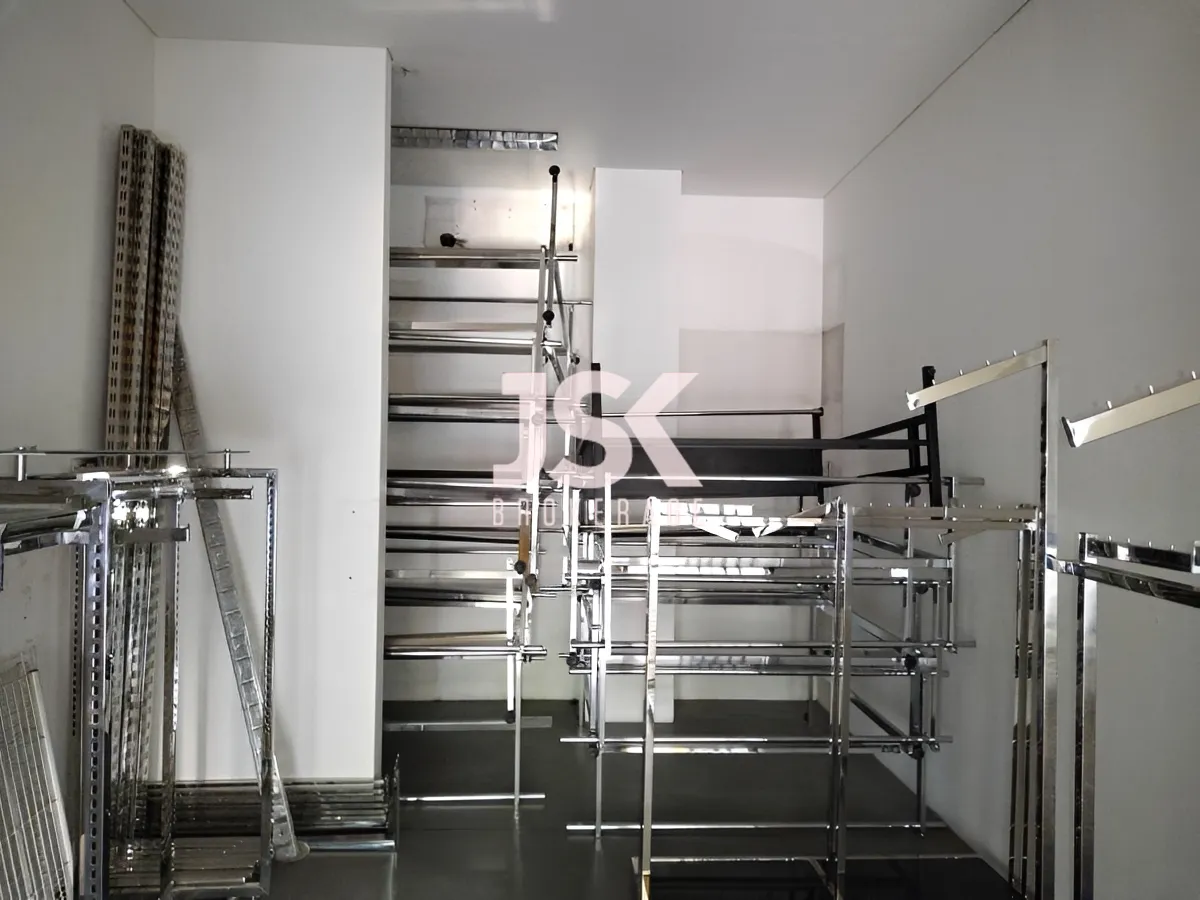 Shop for rent in Zouk Mikael