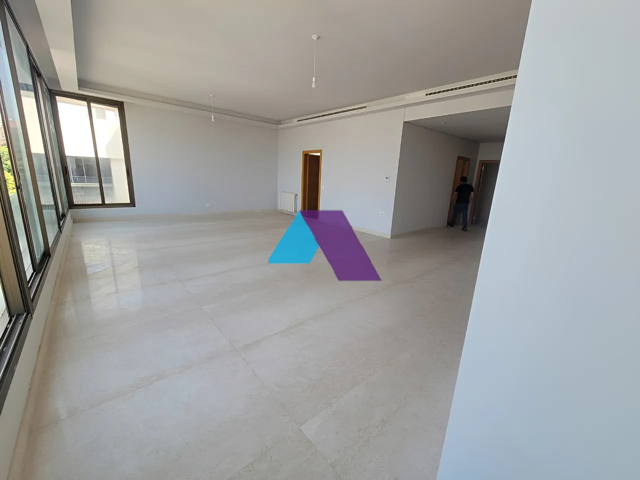 Apartment for Sale in Baabda - 3 bed, 4 bath