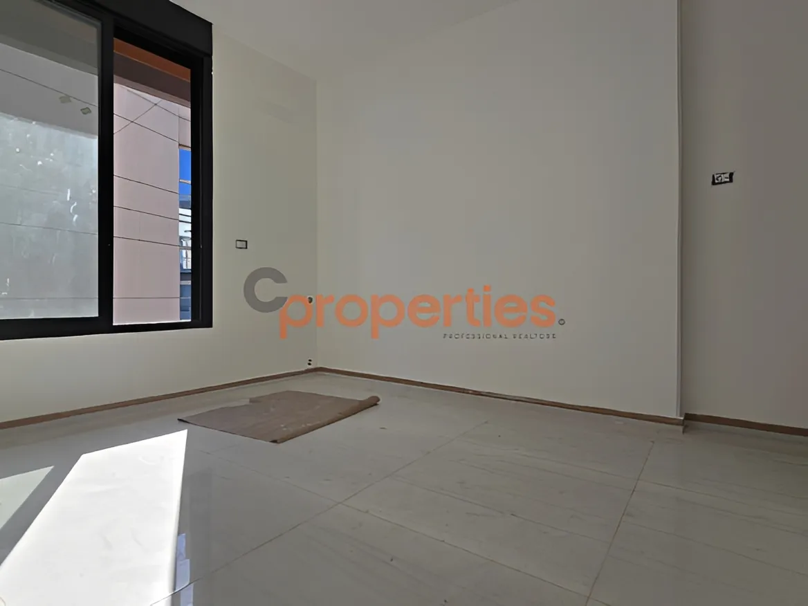 Apartment for Sale in Furn Al Hayek