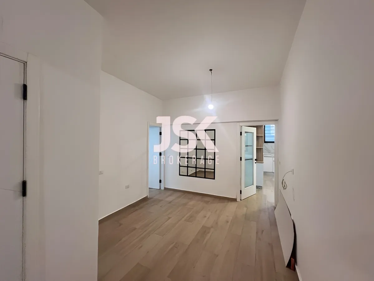 Apartment for Sale in Ain el remmeneh, Lebanon - 2 bed, 2 bath