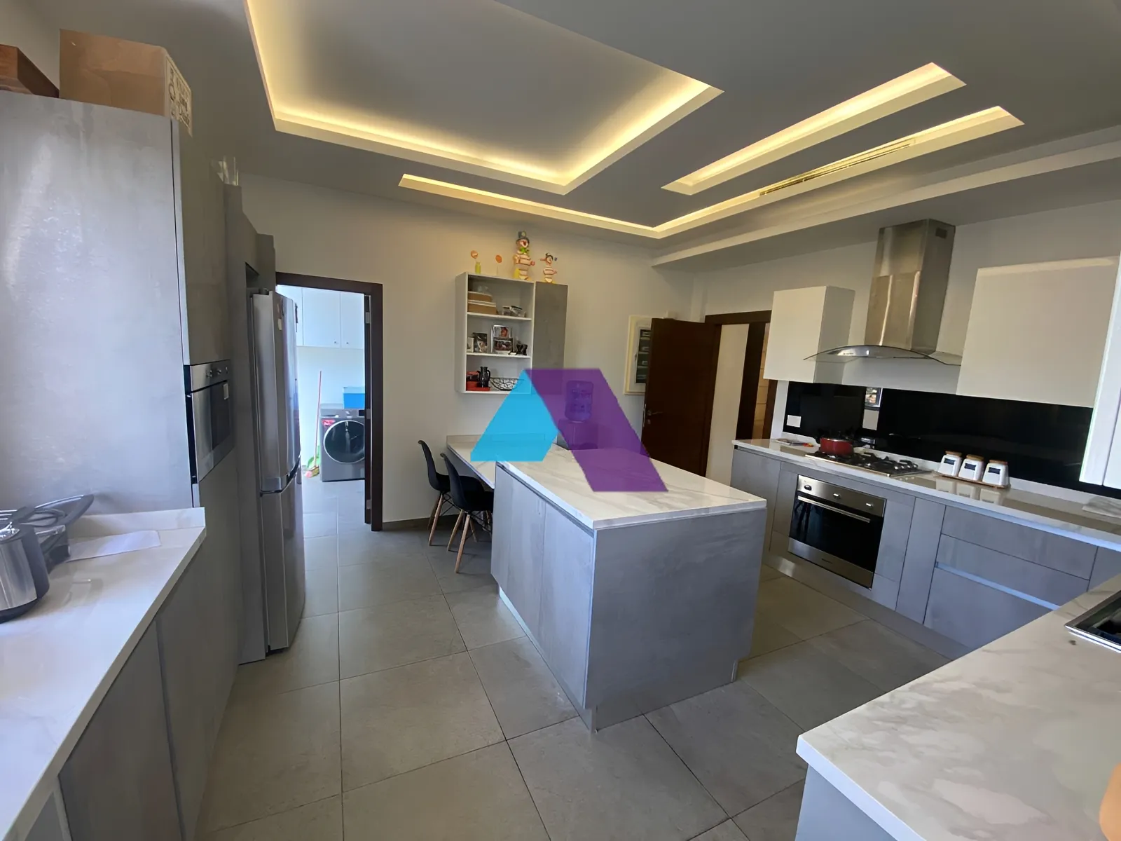 Apartment for Sale in Ballouneh