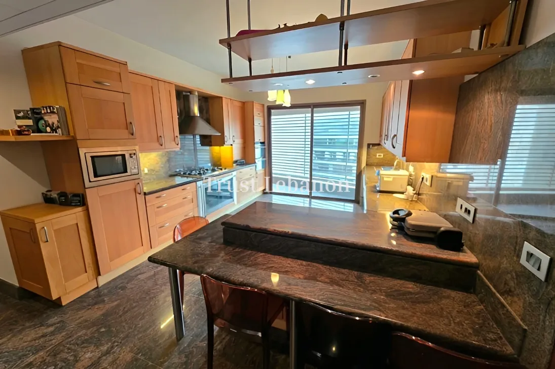 Apartment for rent in Sursock
