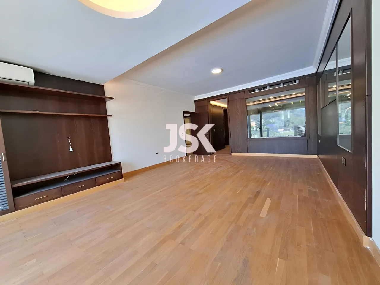 Duplex for sale in Jeita