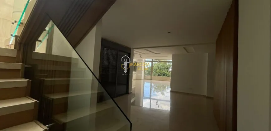 Apartment for sale in Hazmieh