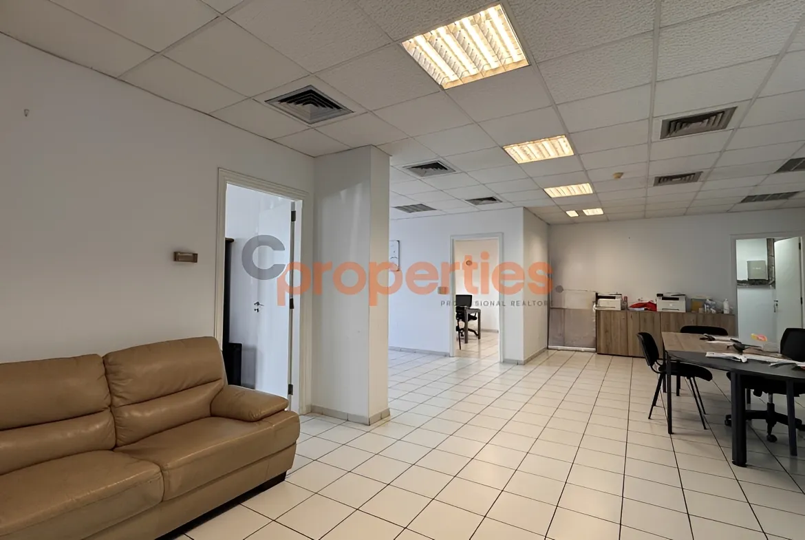 Office for Rent in Aaoukar