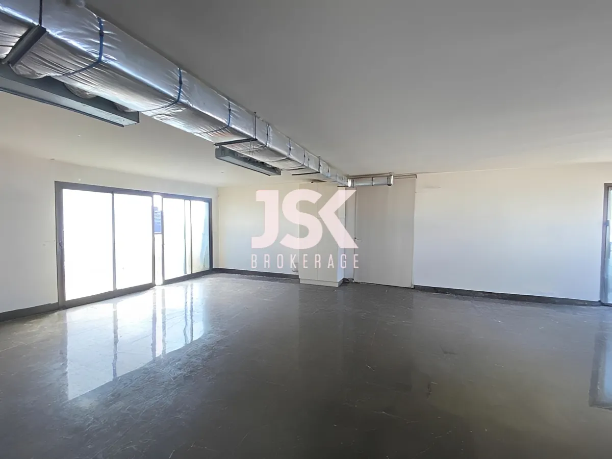 Apartment for Sale in Hamra, Beirut, Lebanon - 3 bed, 4 bath