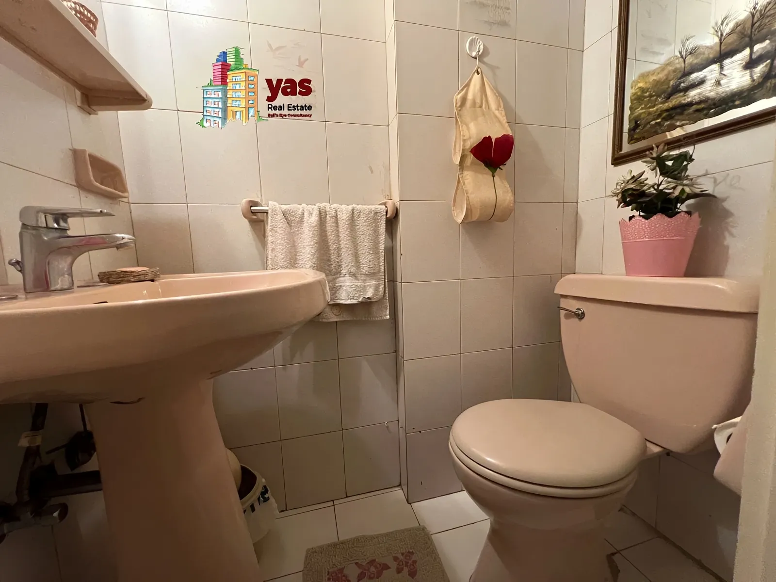 Apartment for Sale in Haret Sakhr
