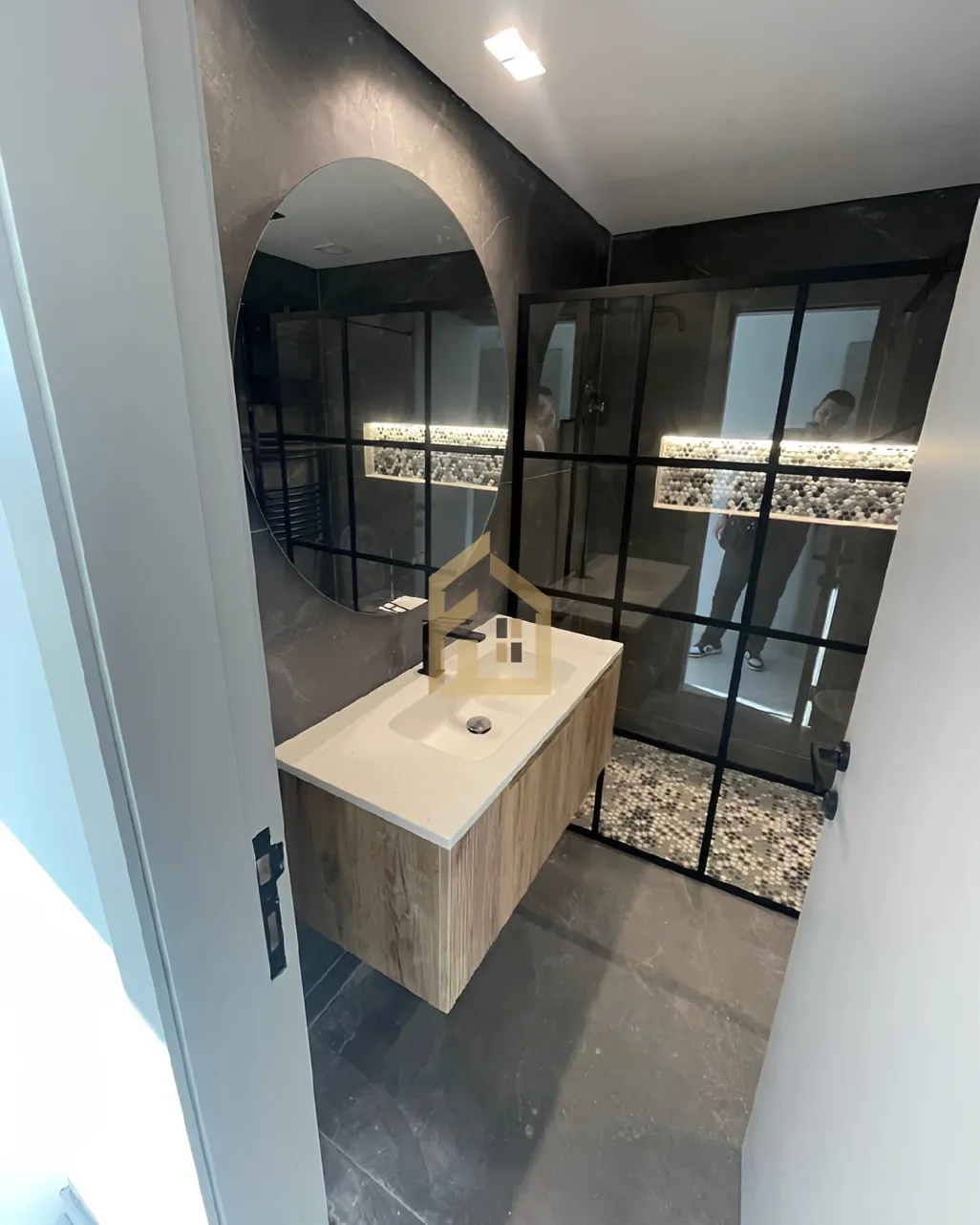 Apartment for rent in Bqennaya, Lebanon