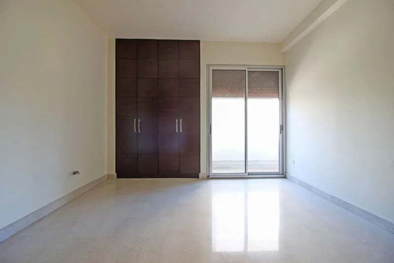 Apartment for Sale in Clemenceau
