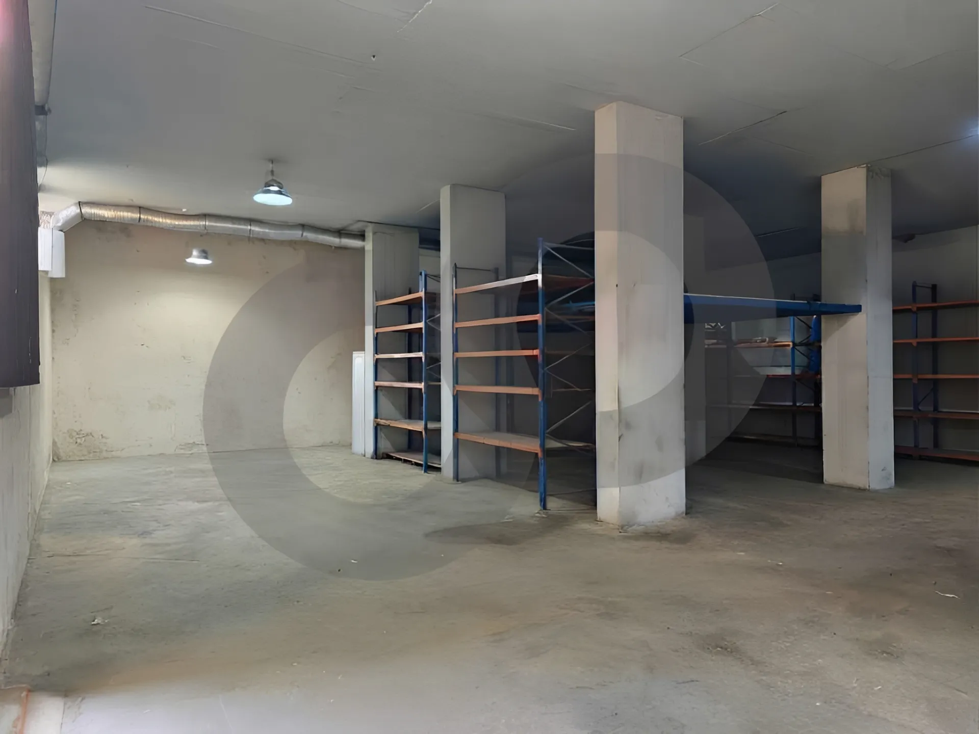 Warehouse for Sale in Jdeideh