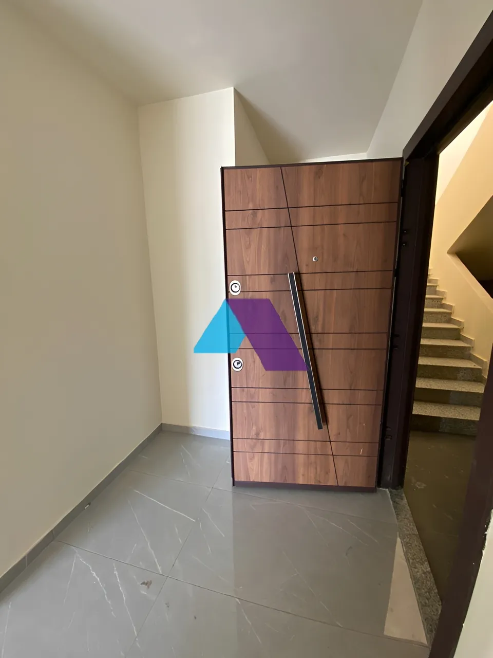 Apartment for Sale in Adonis - 3 bed, 3 bath