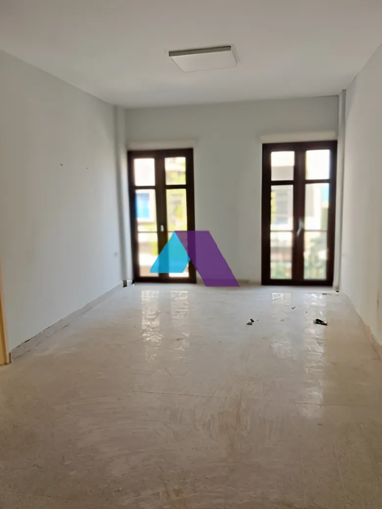 Office for rent in Jounieh