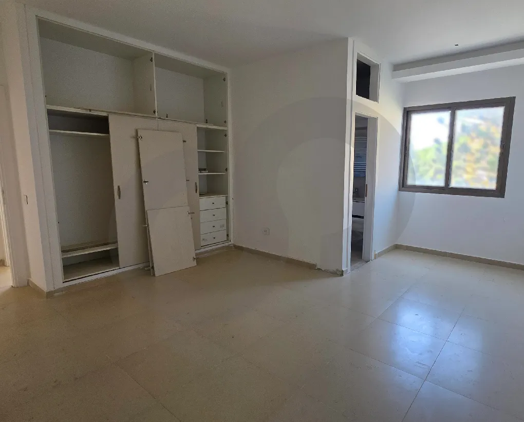 Apartment for Sale in Ain Saadeh