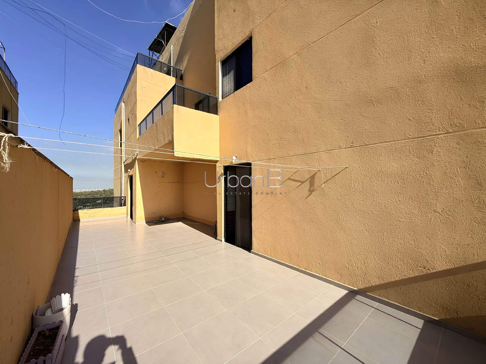 Duplex in Dawhet el hoss, aley