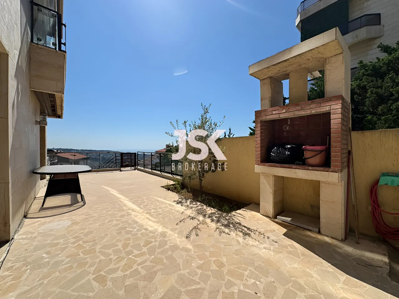 Duplex for Sale in Montiverdi