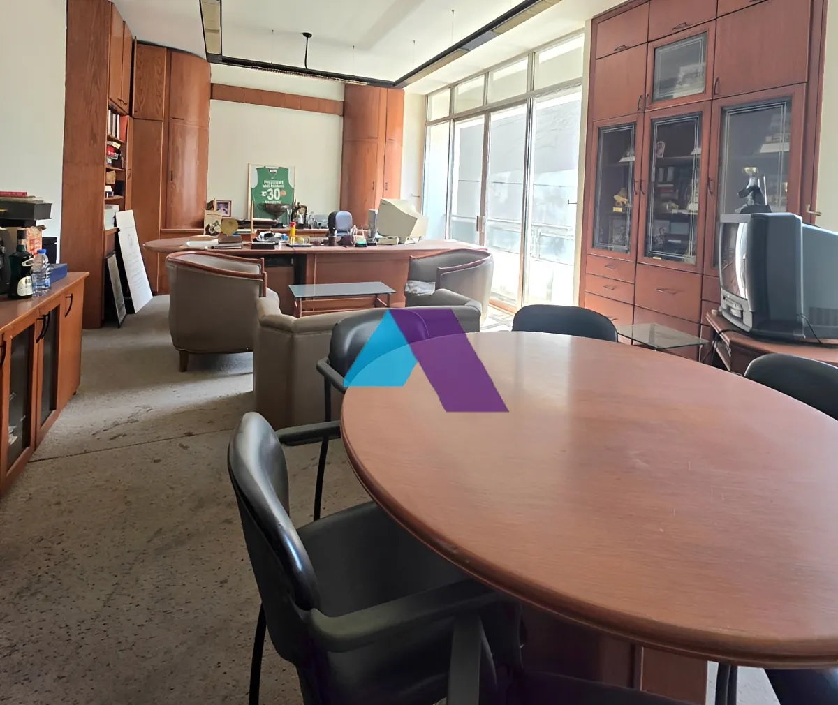 Office for Sale in Achrafieh