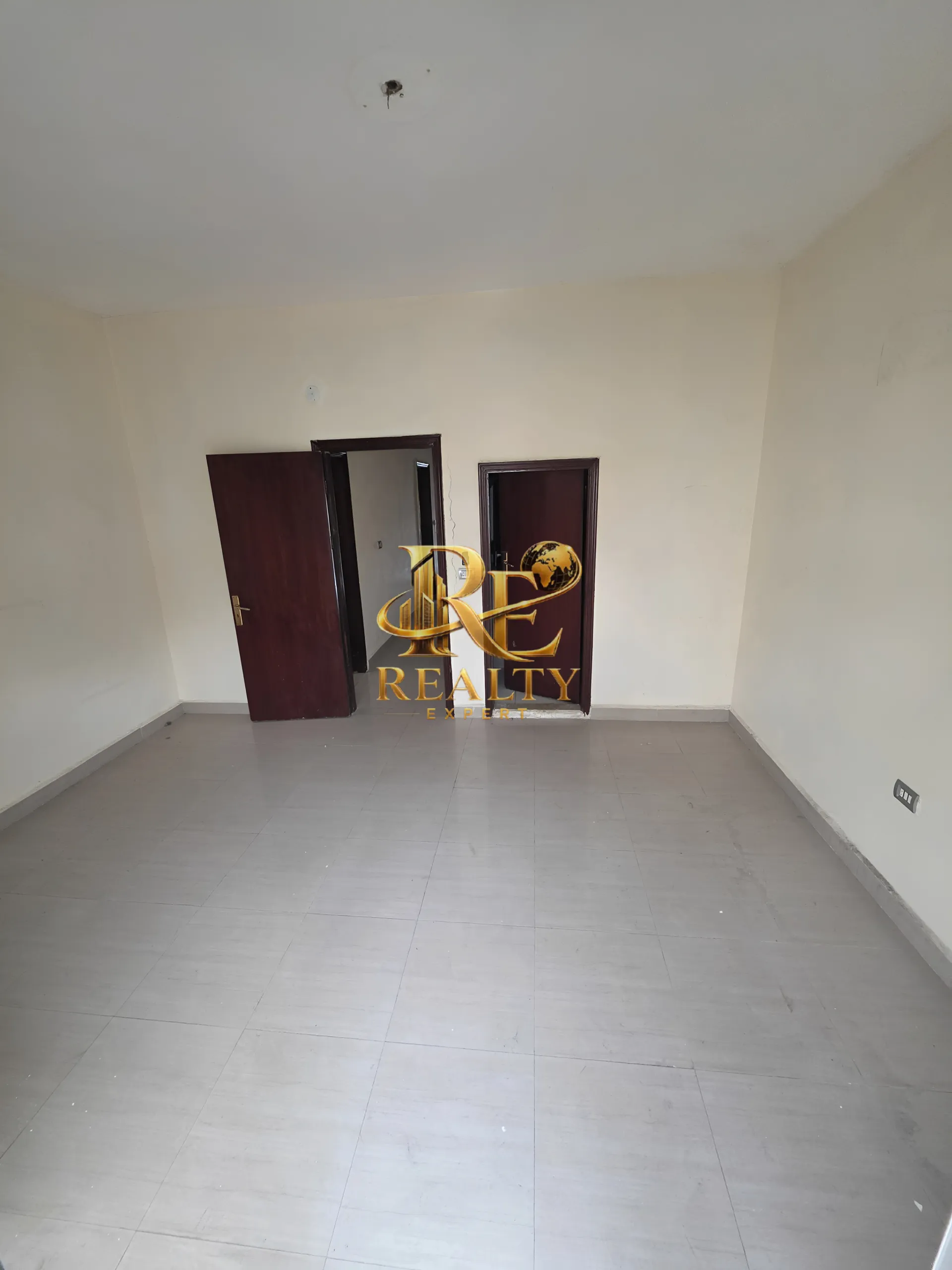 Duplex for rent in Haret Hreik