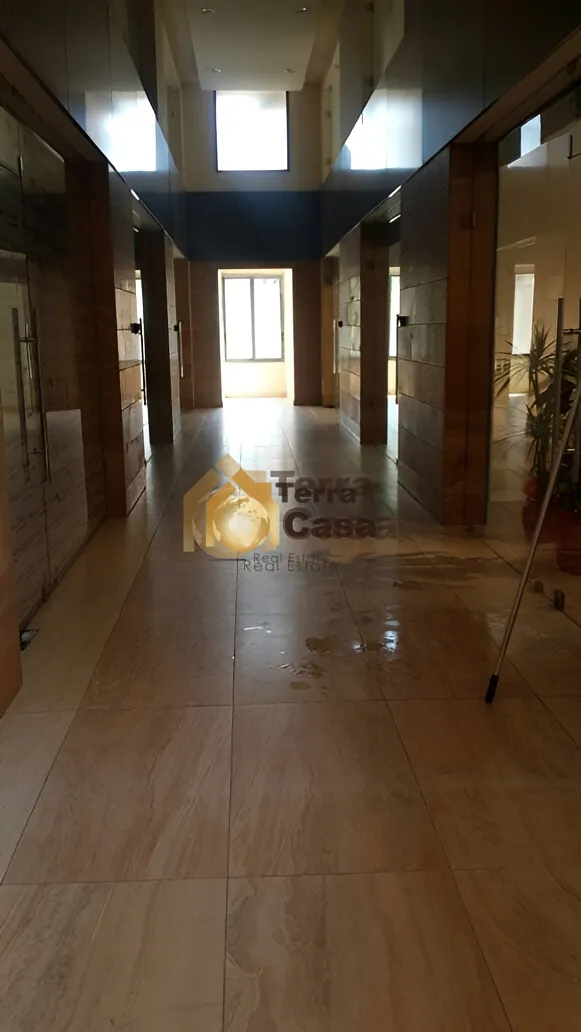 Shop for Sale in Zahleboulevardshopforsale