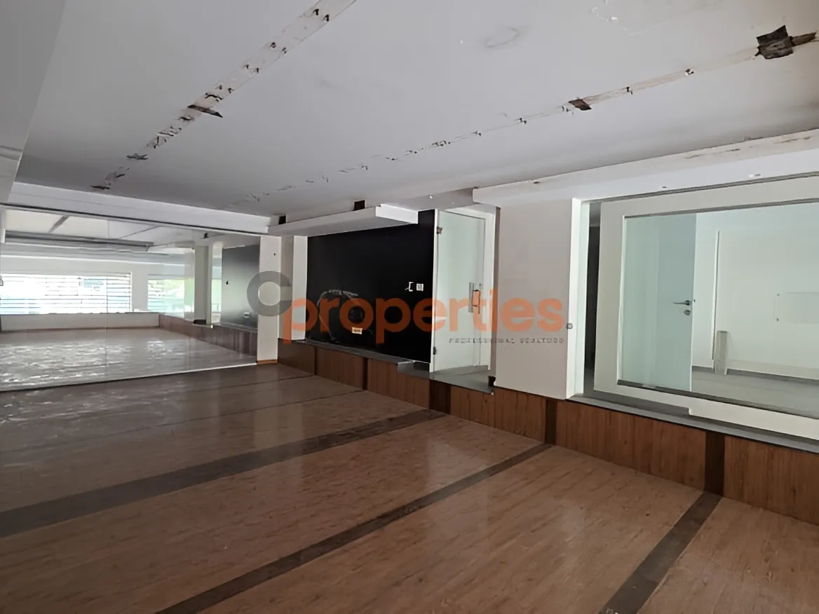 Showroom for Rent in Horch Tabet