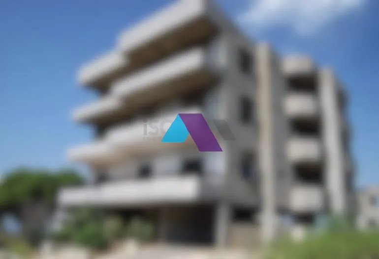 Building for Sale in Aaoukar
