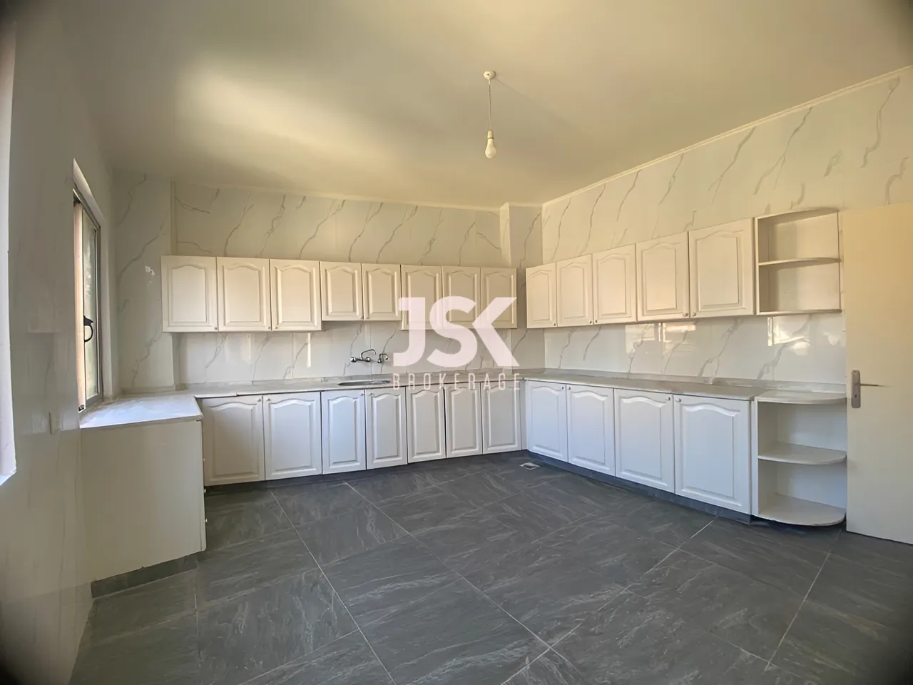 Apartment for Rent in Ras