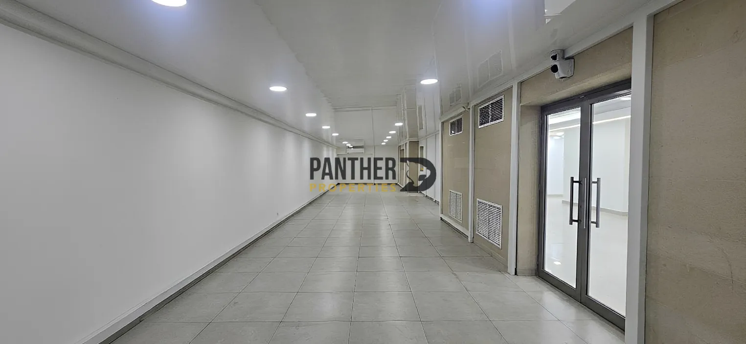 Showroom for rent in Louaizeh, lebanon