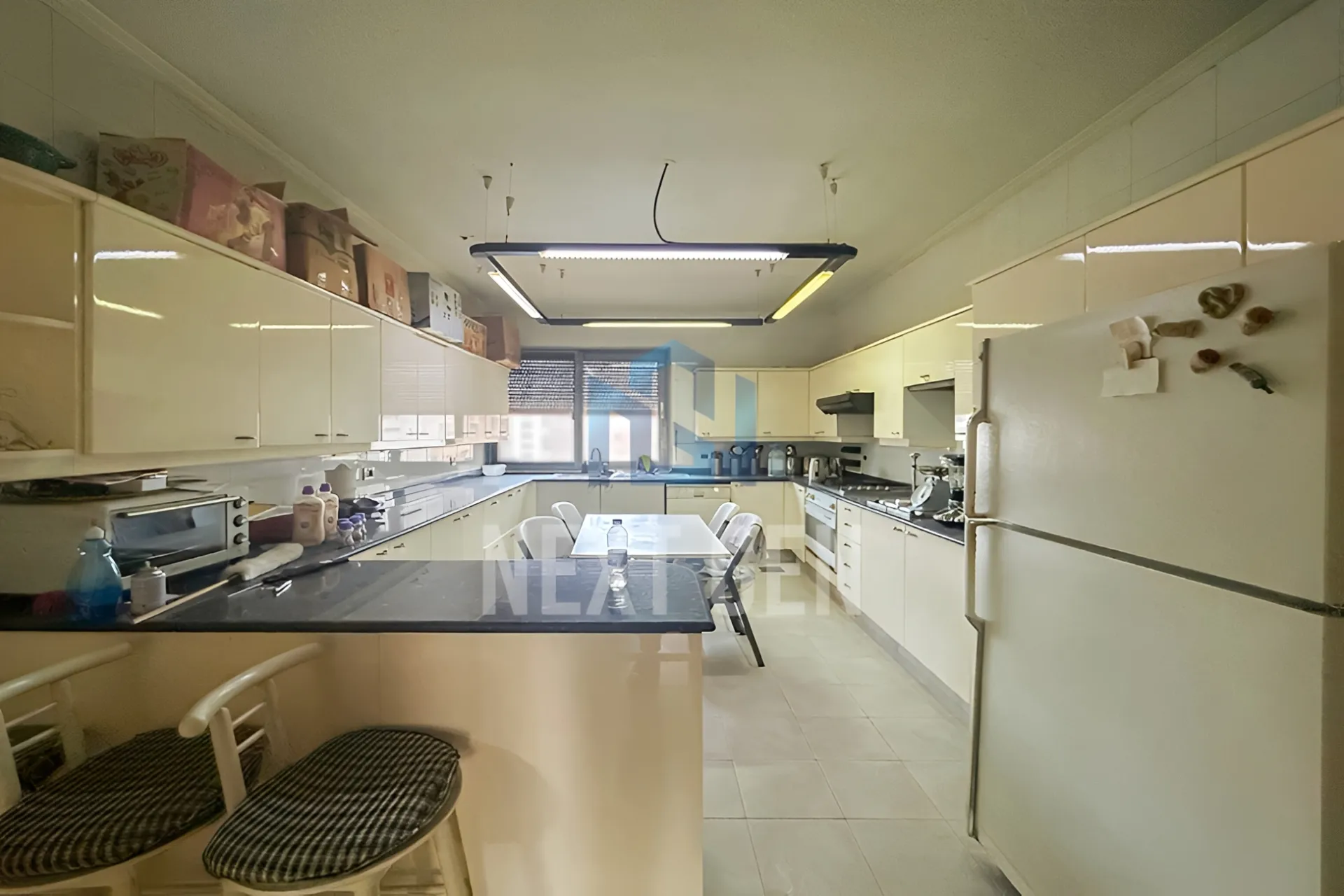 Apartment for sale in Tallet Khayat, Beirut, Lebanon