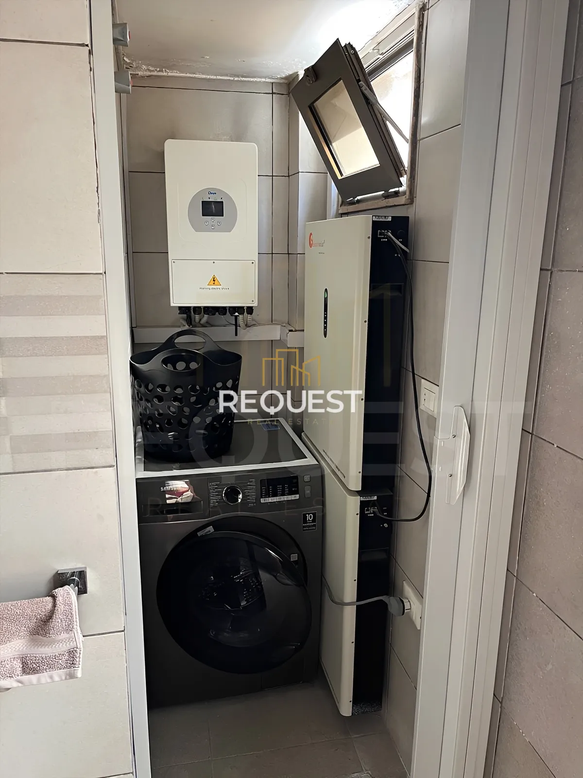 Apartment for rent in Ramlet el baida, beirut, lebanon