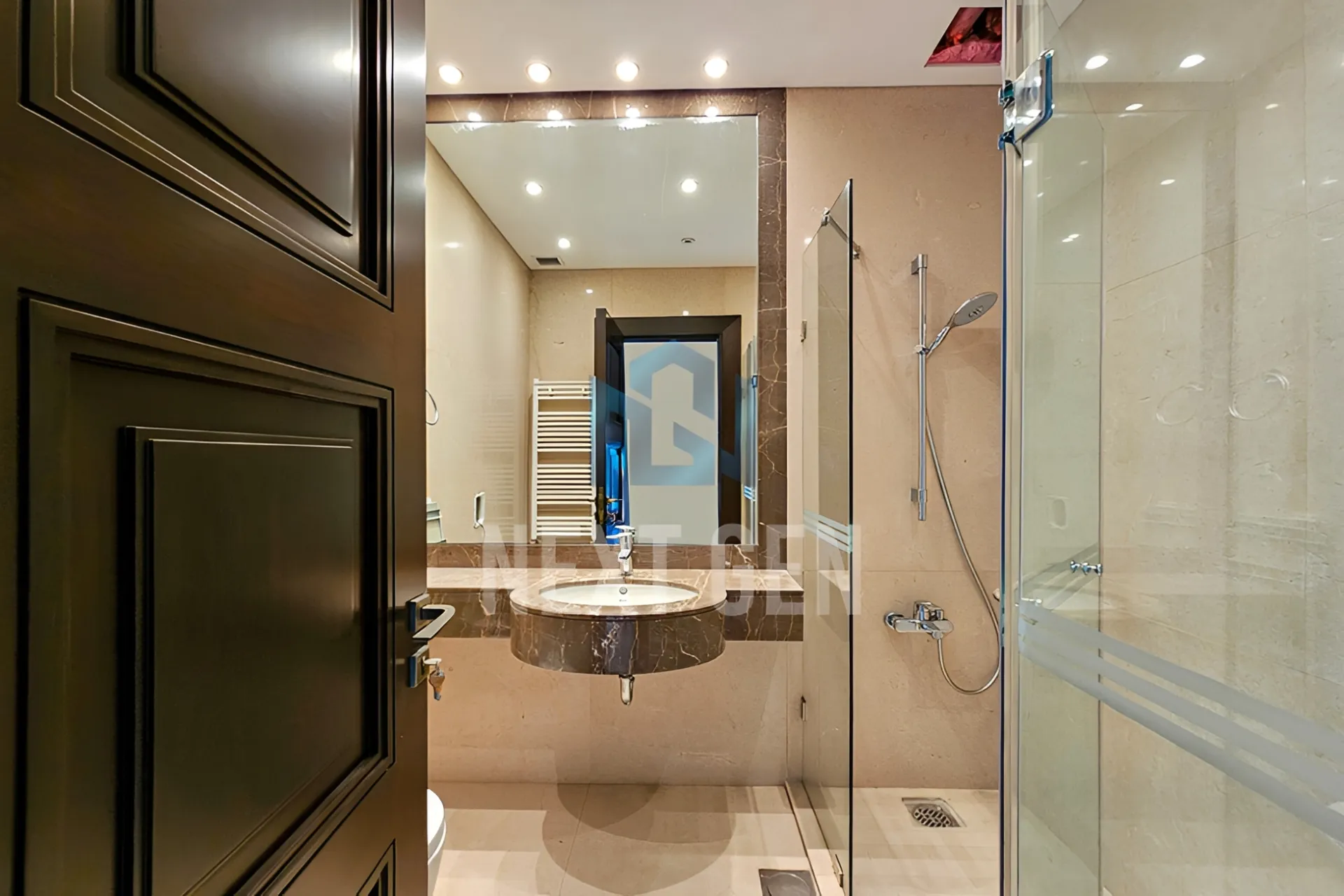 Apartment for rent in Ras, Bayrut, Lebanon