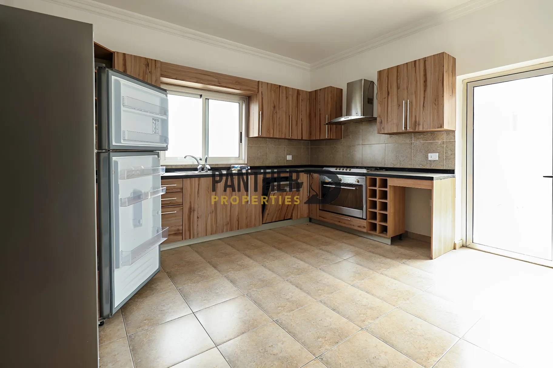 Apartment for rent in Mazraat Yachoua, Lebanon