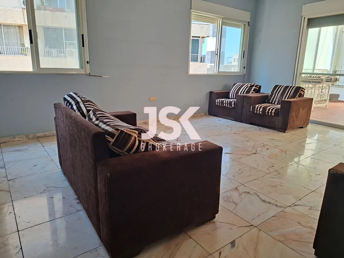 Apartment for Rent in Manara, Beirut, Lebanon - 4 bed, 2 bath
