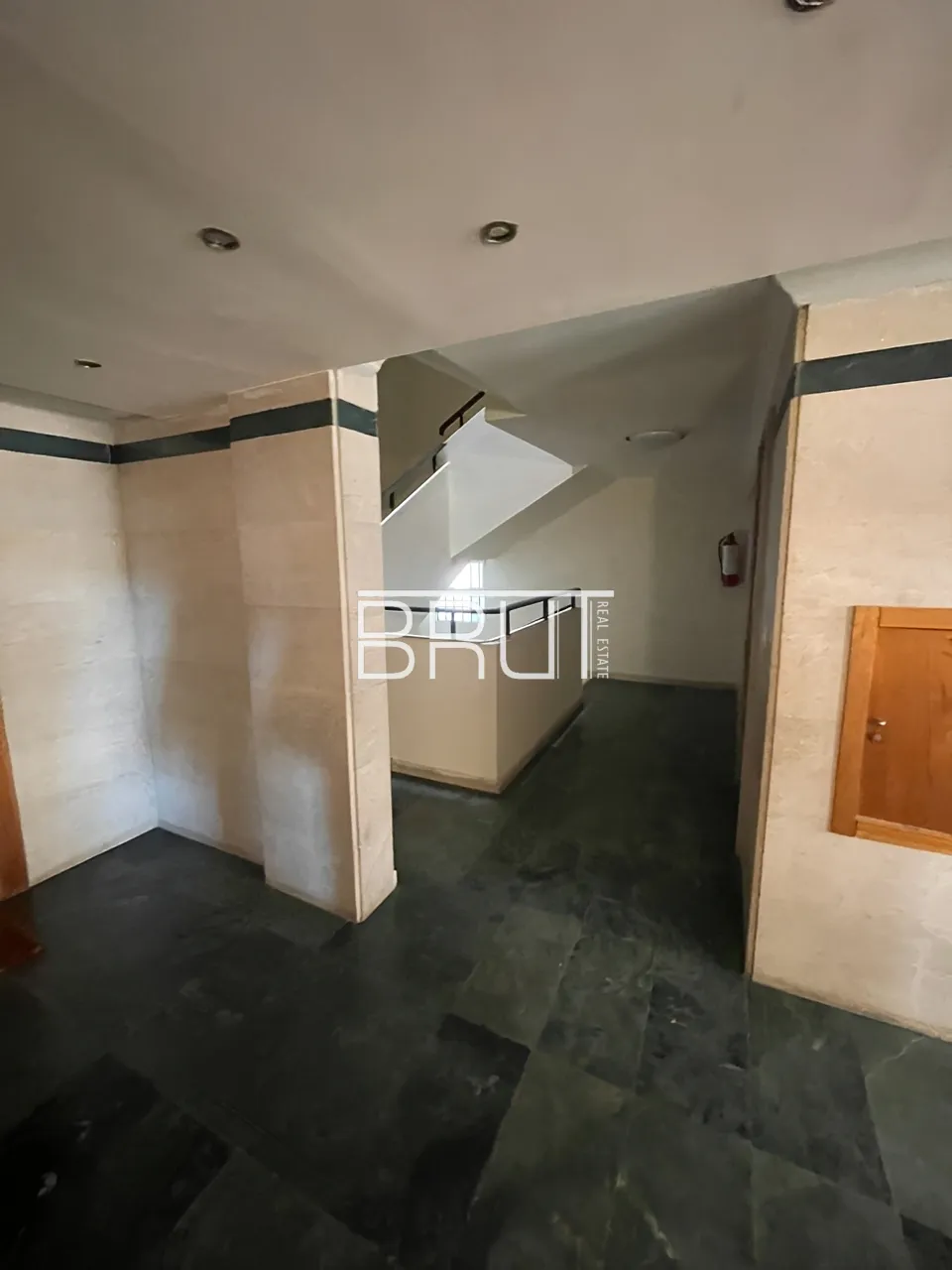 Apartment for Sale in Sheileh