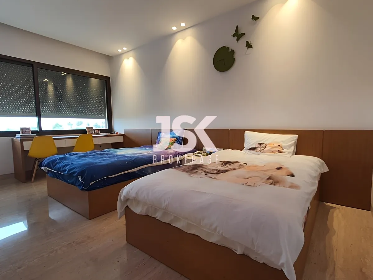 Penthouse for rent in Adma w Dafnah