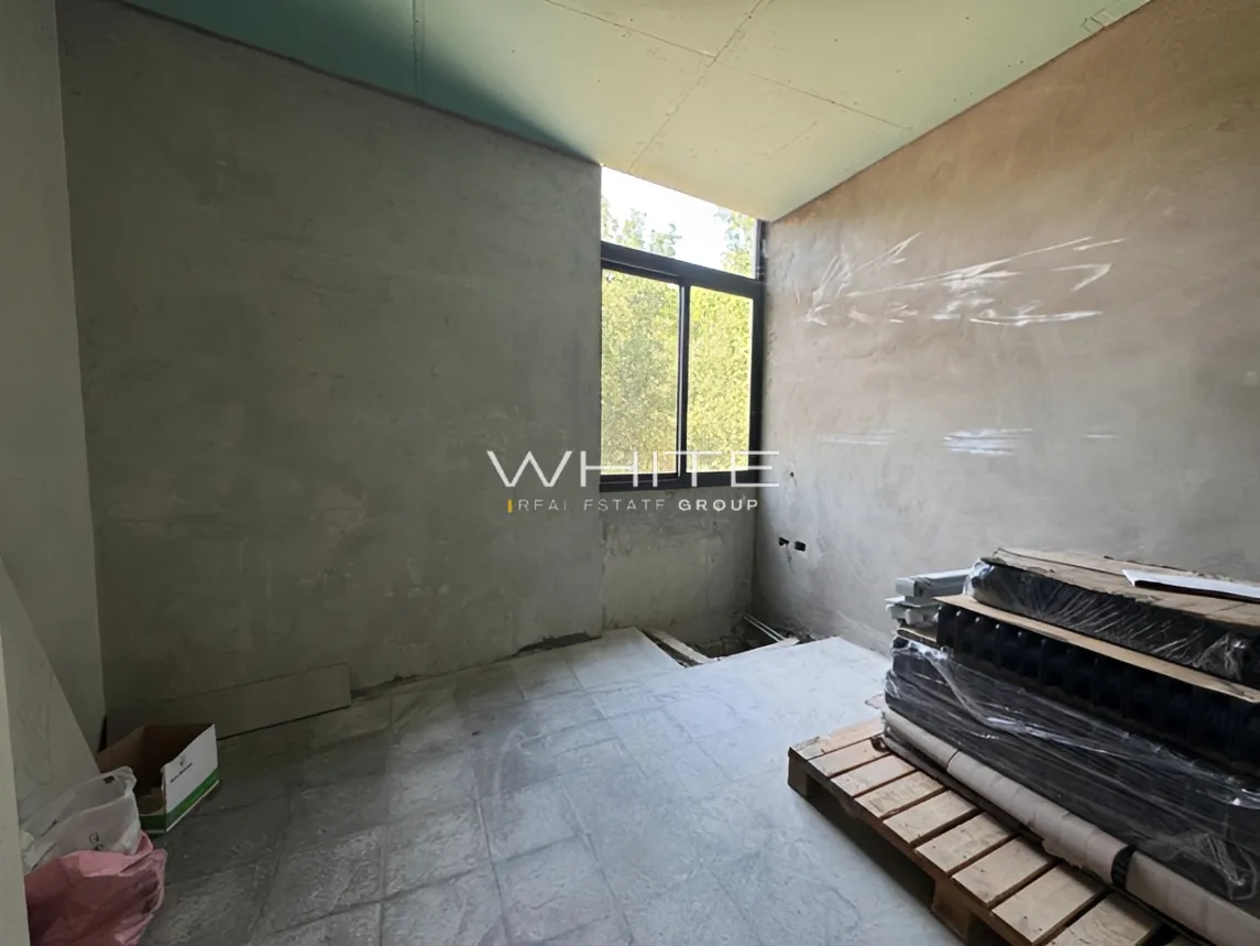 Loft for sale in Mayrouba, Lebanon - 1 bed, 2 bath