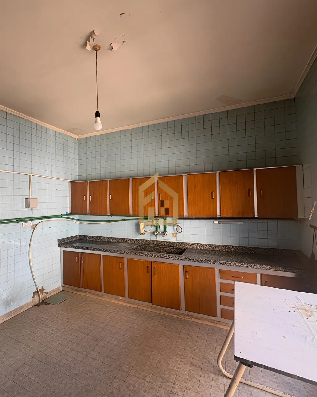 Apartment for rent in Mar Elias refugee camp, Beirut, Lebanon