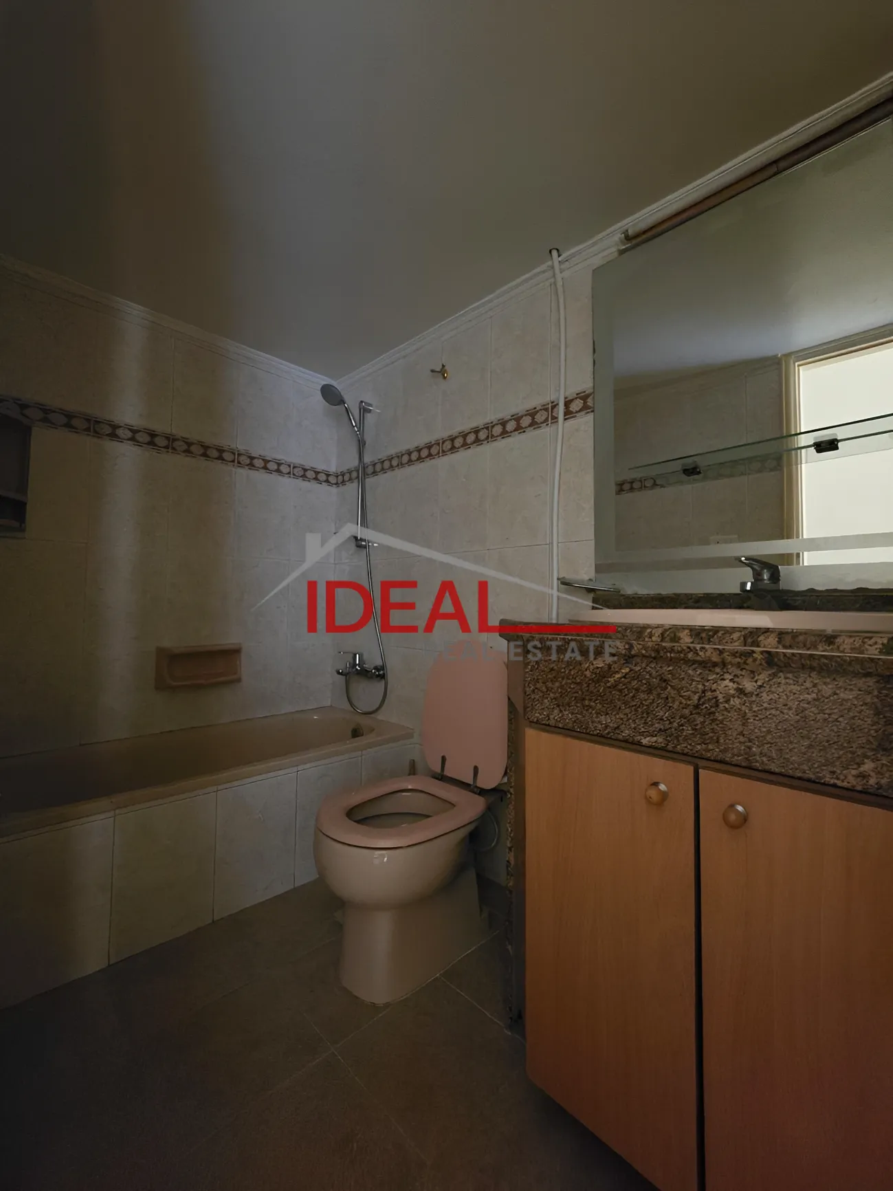 Apartment for rent in Achrafieh