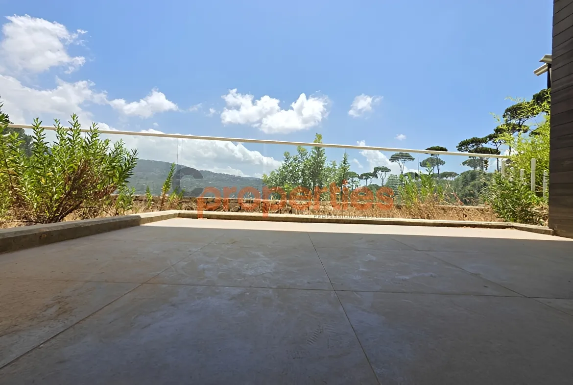 Apartment for Sale in Baabdat - 2 bed, 4 bath