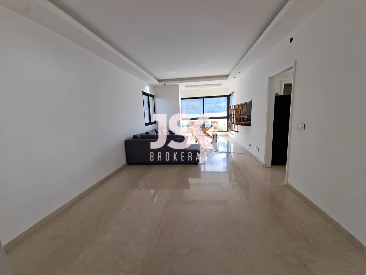 Chalet for sale in Tabarja